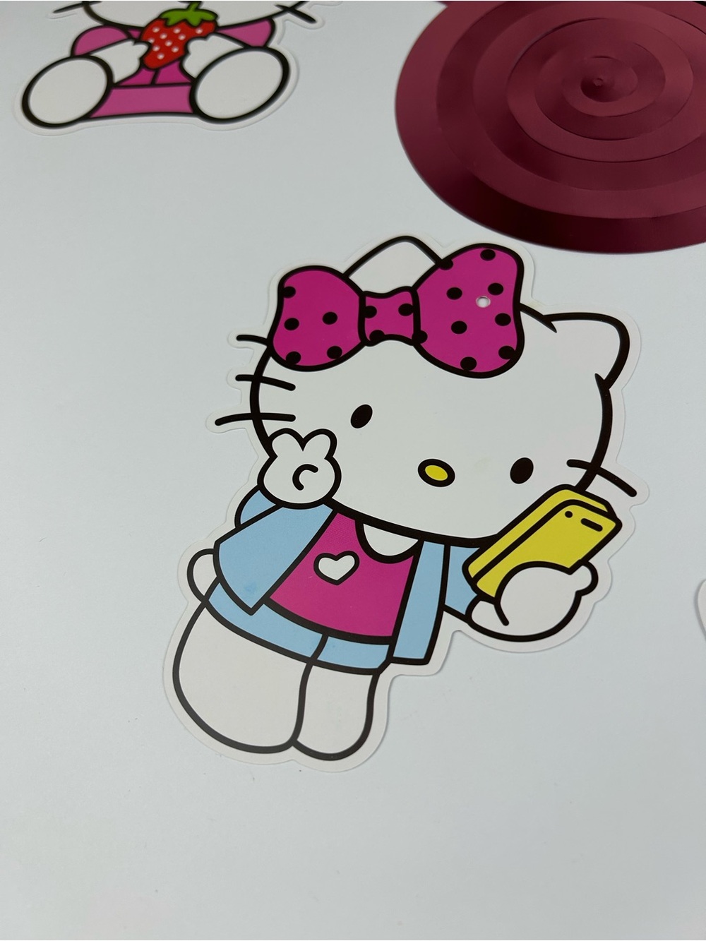 FINAL SALE! 6pc Hello Kitty Hanging Swirl Decorations Pink Party Decor New - Picture 3 of 7